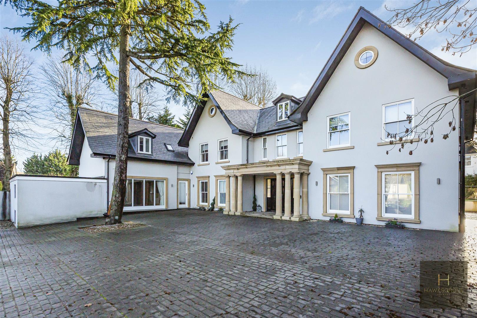 House St Ronans Close in Greater London