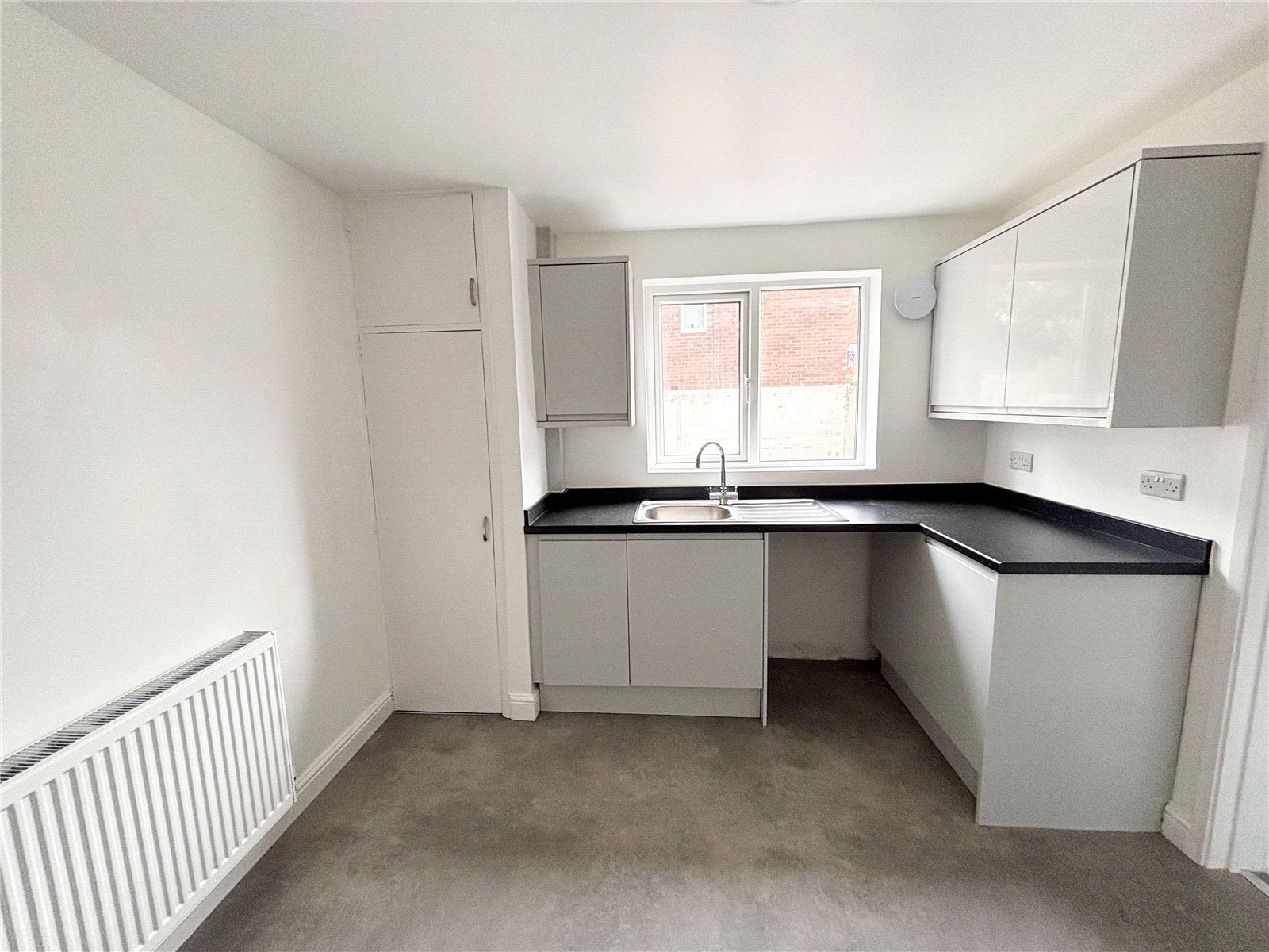 House Don Grove in Cannock Chase