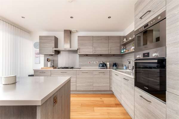 Flat Ravelston Terrace in City of Edinburgh