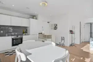 Flat Royal Crest Avenue in Greater London