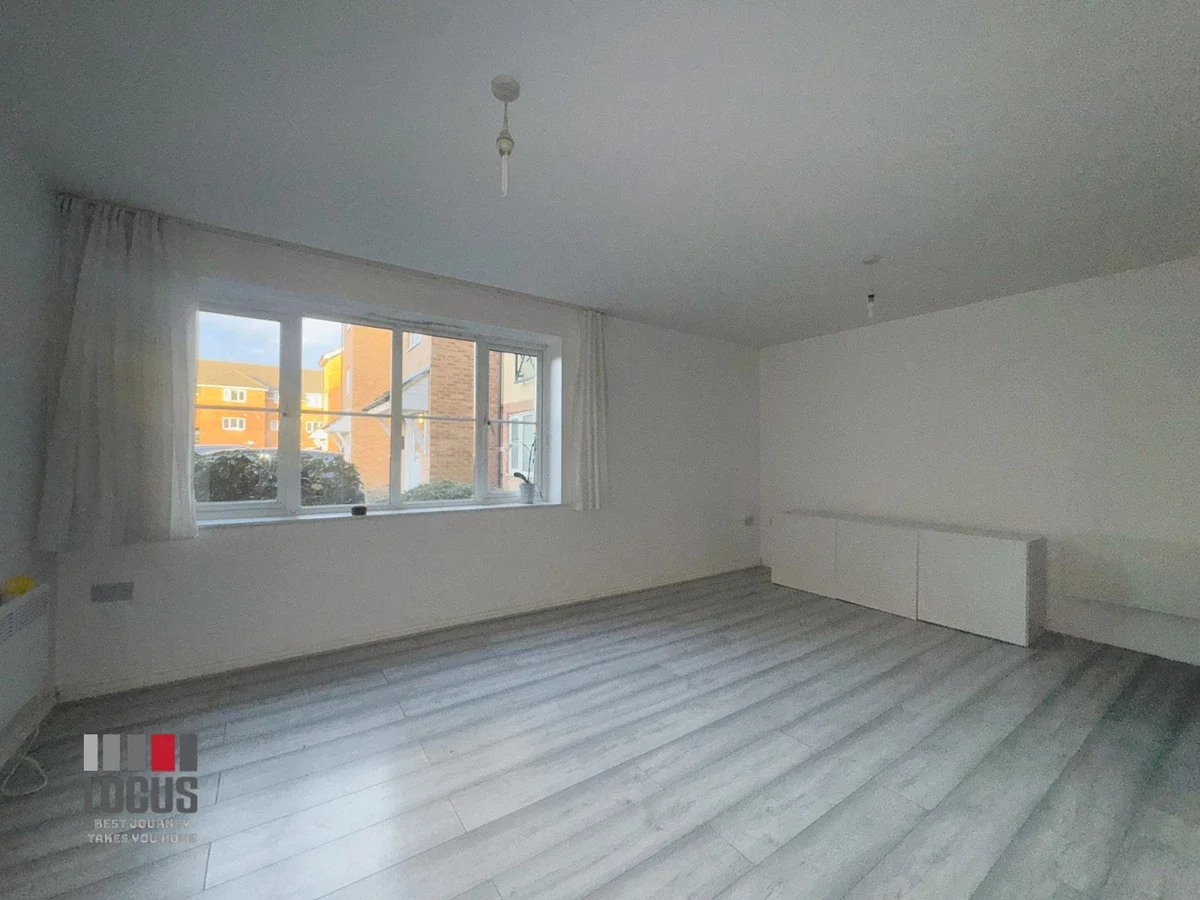 Flat Bryanstone Road in Waltham Cross