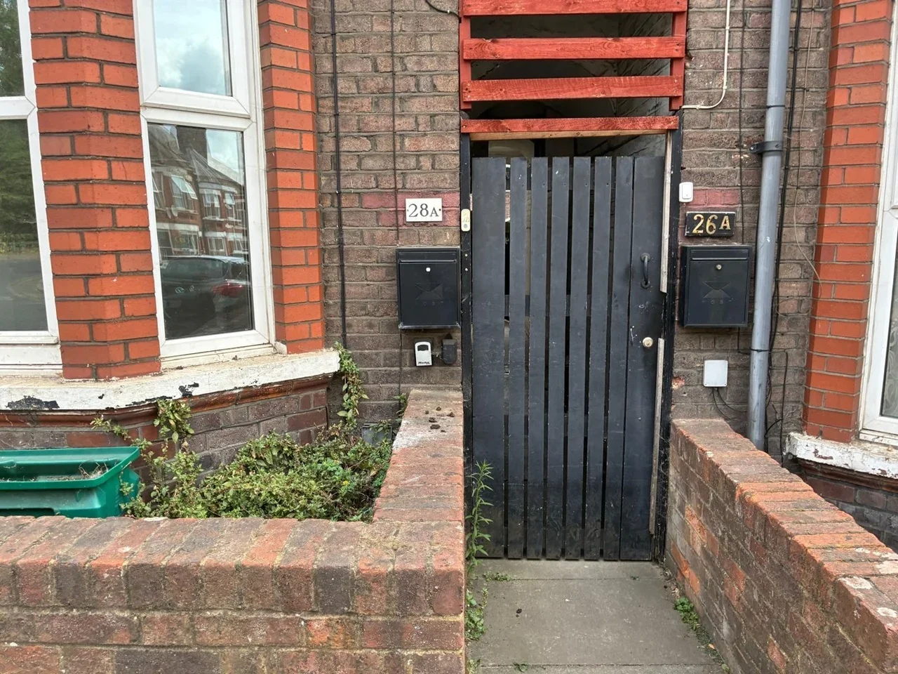 Flat Moor Street in Luton