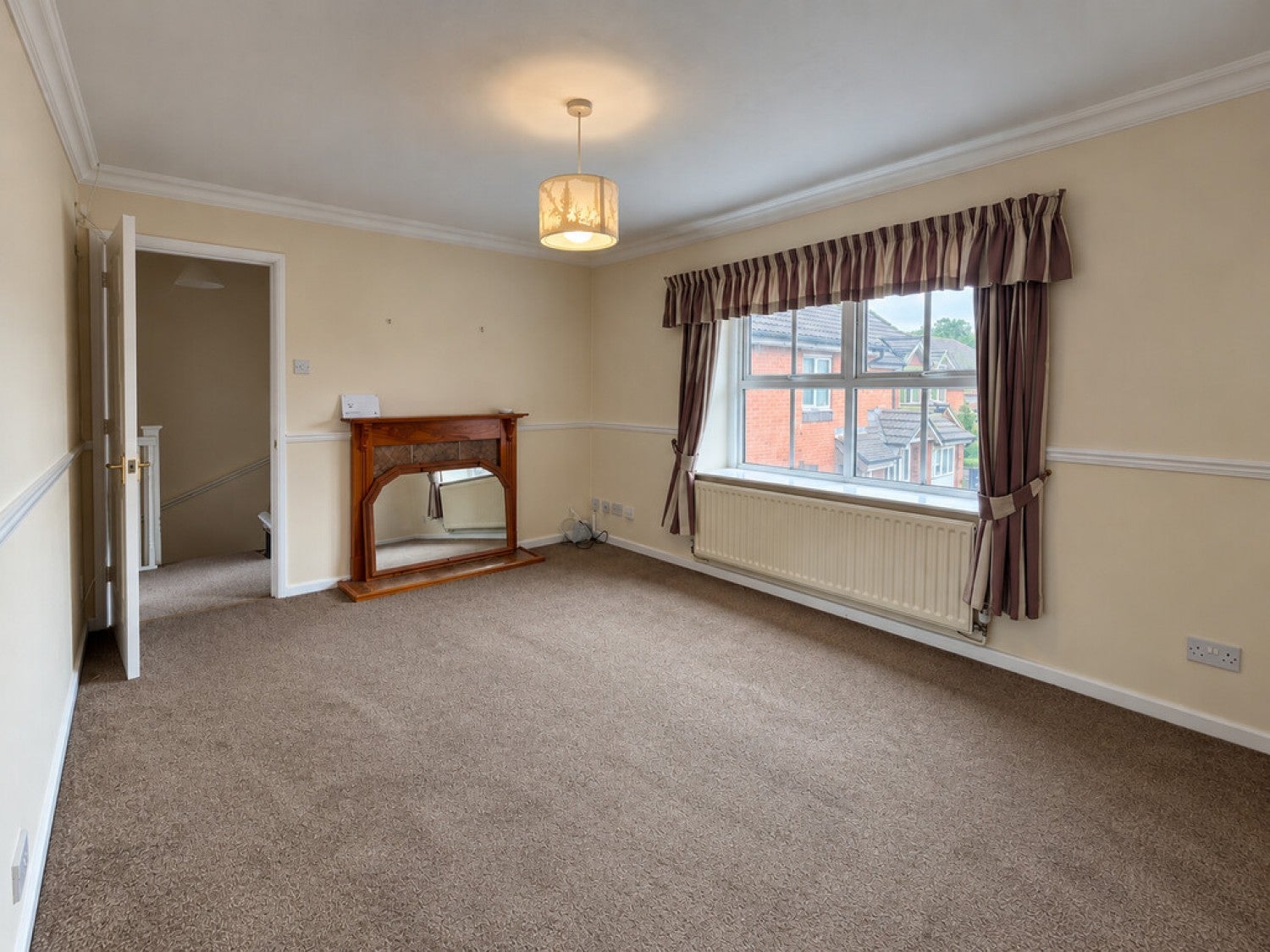Flat Waterloo Drive in Cherwell District