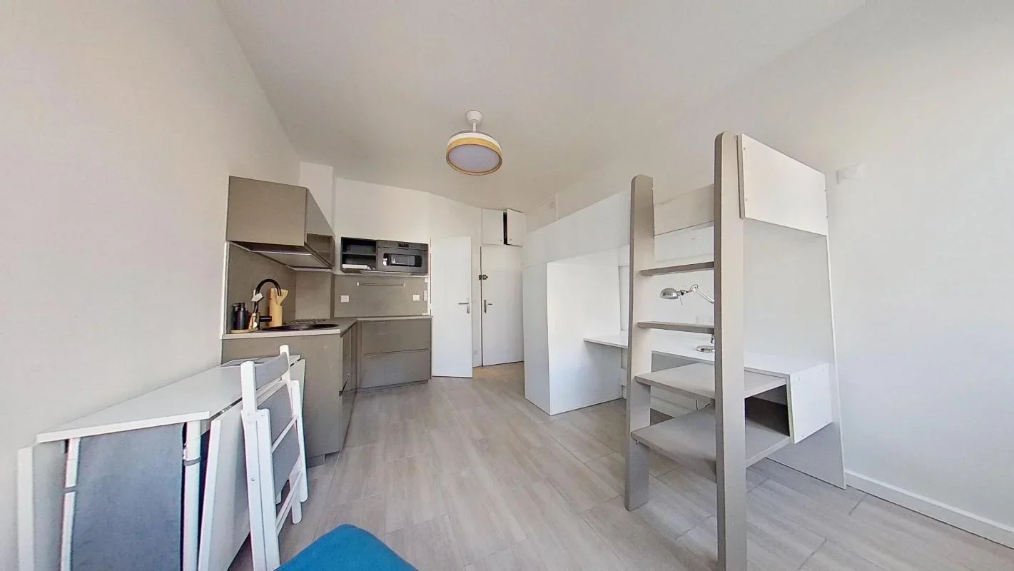 Appartement Rue d'Aligre à Paris