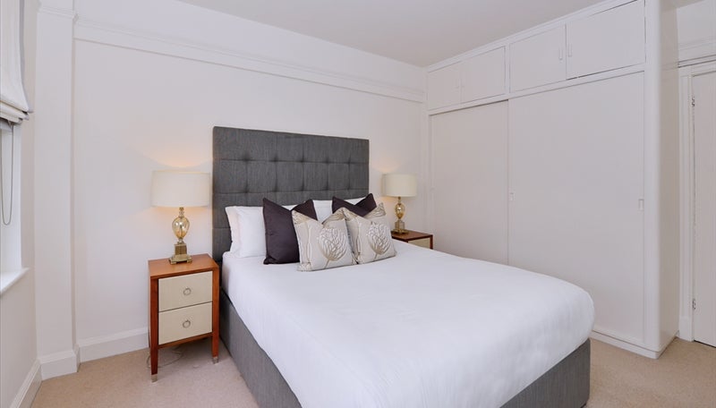 Flat Fulham Road in Greater London