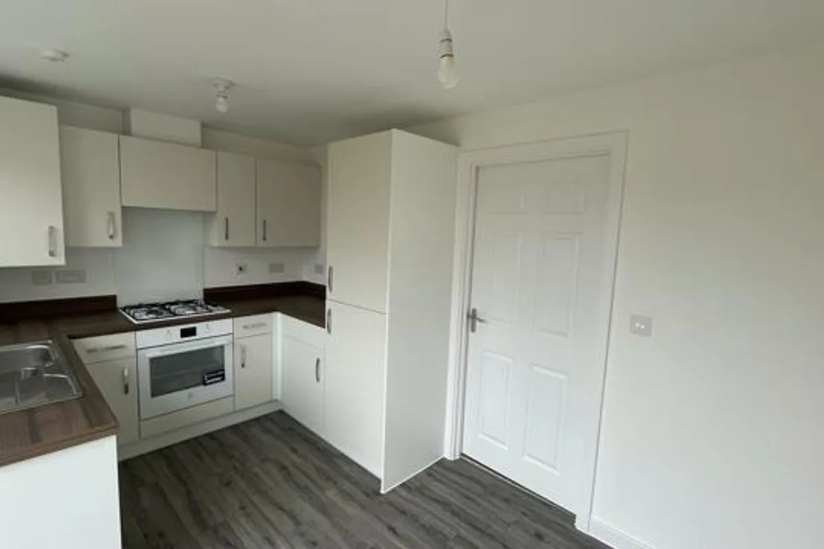 House Trout Close in Weldon