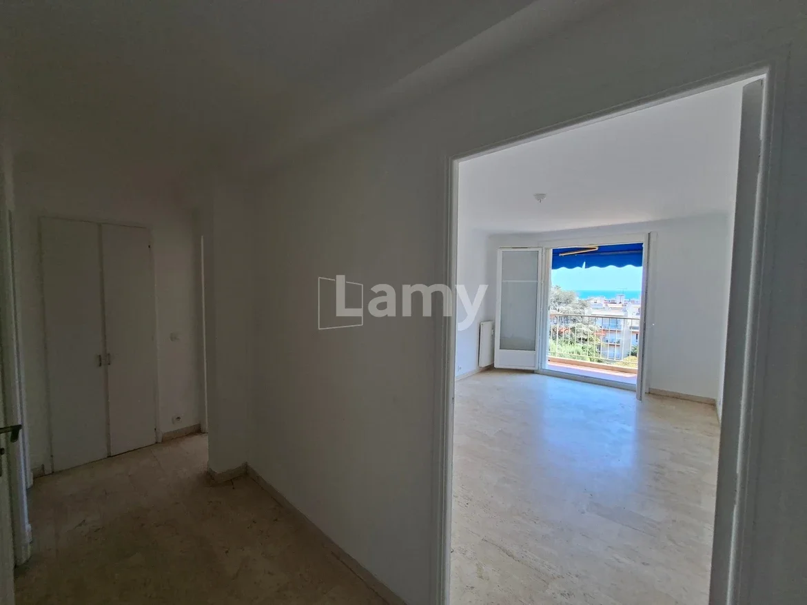 Appartement Avenue des Mandariniers à Nice