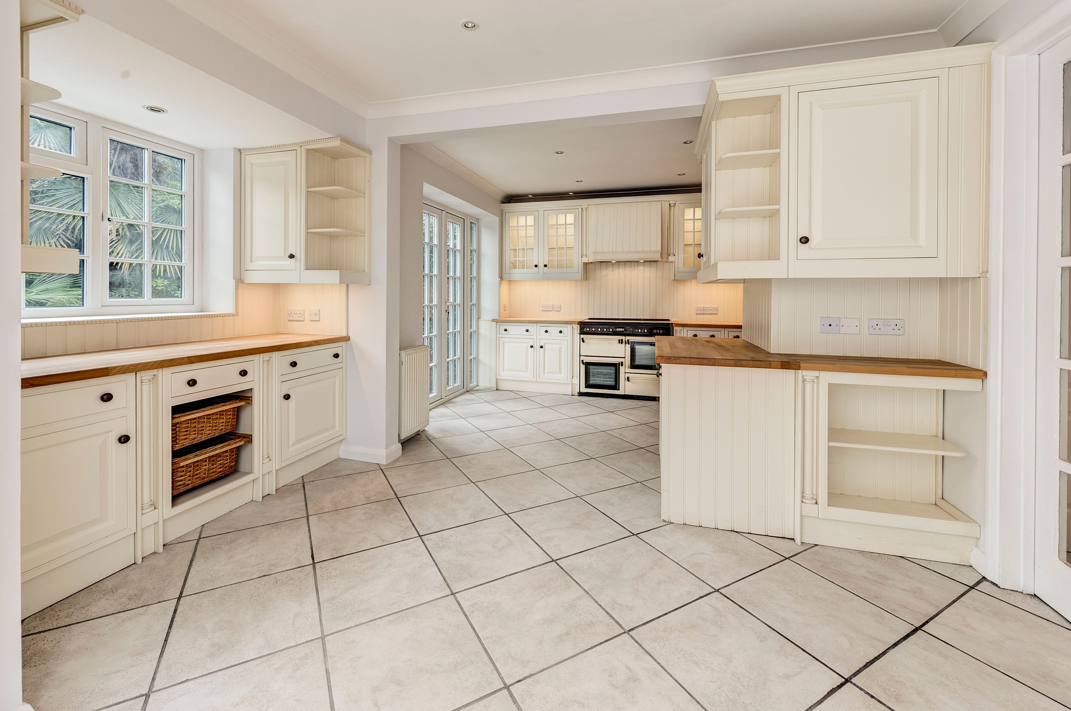 House Dobson Close in Greater London