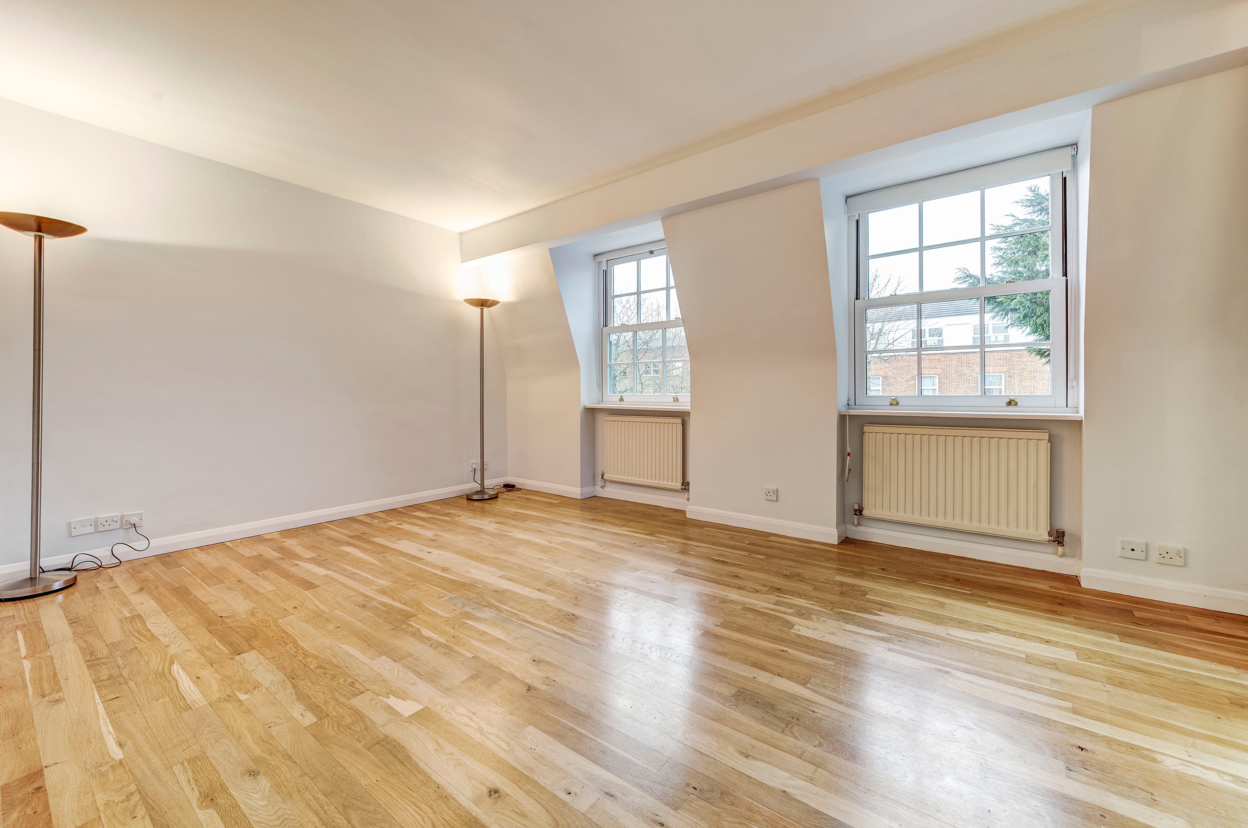 House Dobson Close in Greater London
