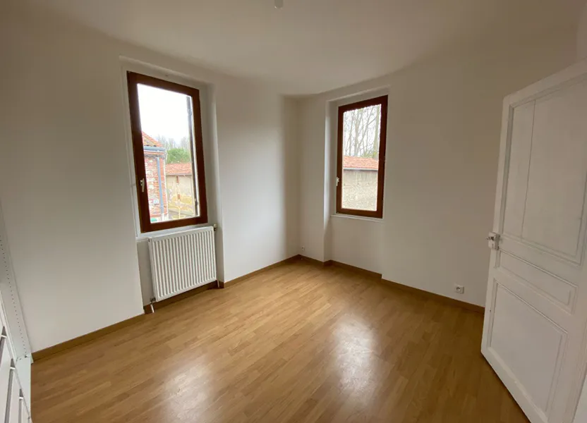 Flat Place de la Prade in Longages