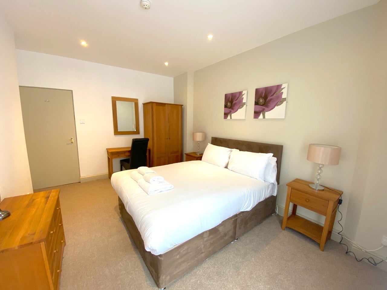 Flat Langcliffe Avenue East in Harrogate