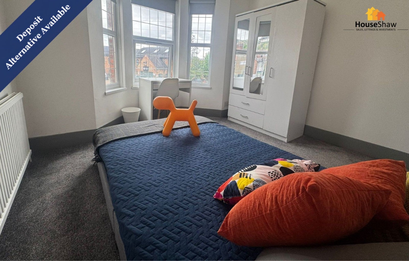 Room Desborough Park Road in High Wycombe