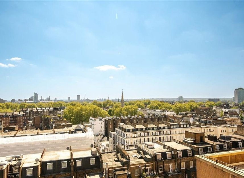 Flat Cromwell Road in Greater London