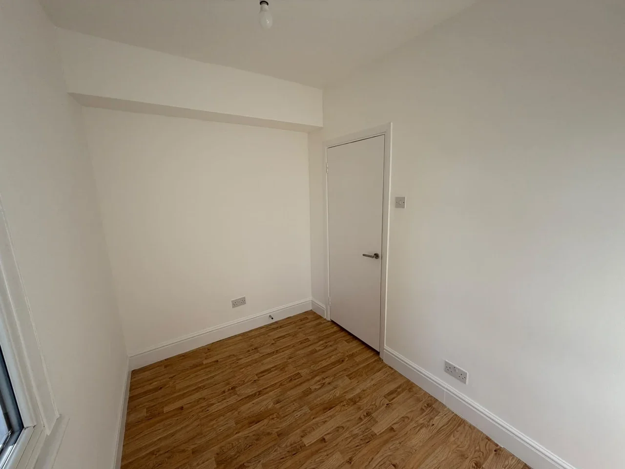 Flat Gatling Road in Greater London