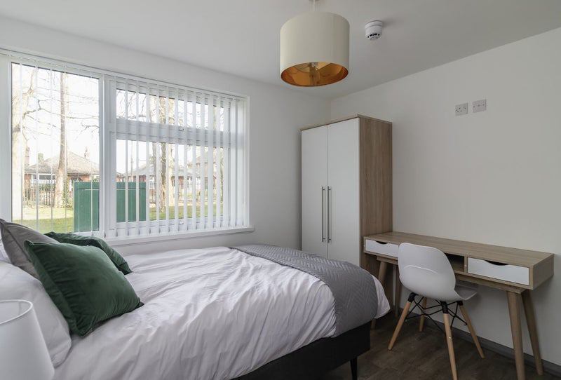 Room Pearson Road in Ipswich
