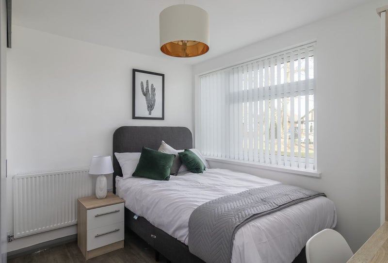 Room Pearson Road in Ipswich