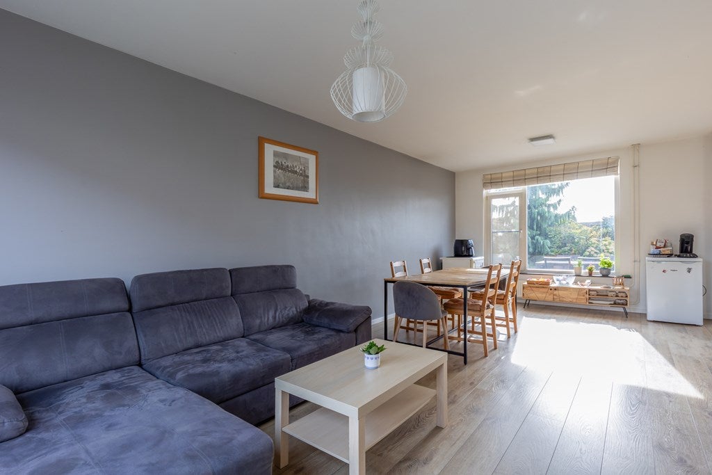 Hoekwoning te koop: Mgr. Feronstraat 1, Geleen