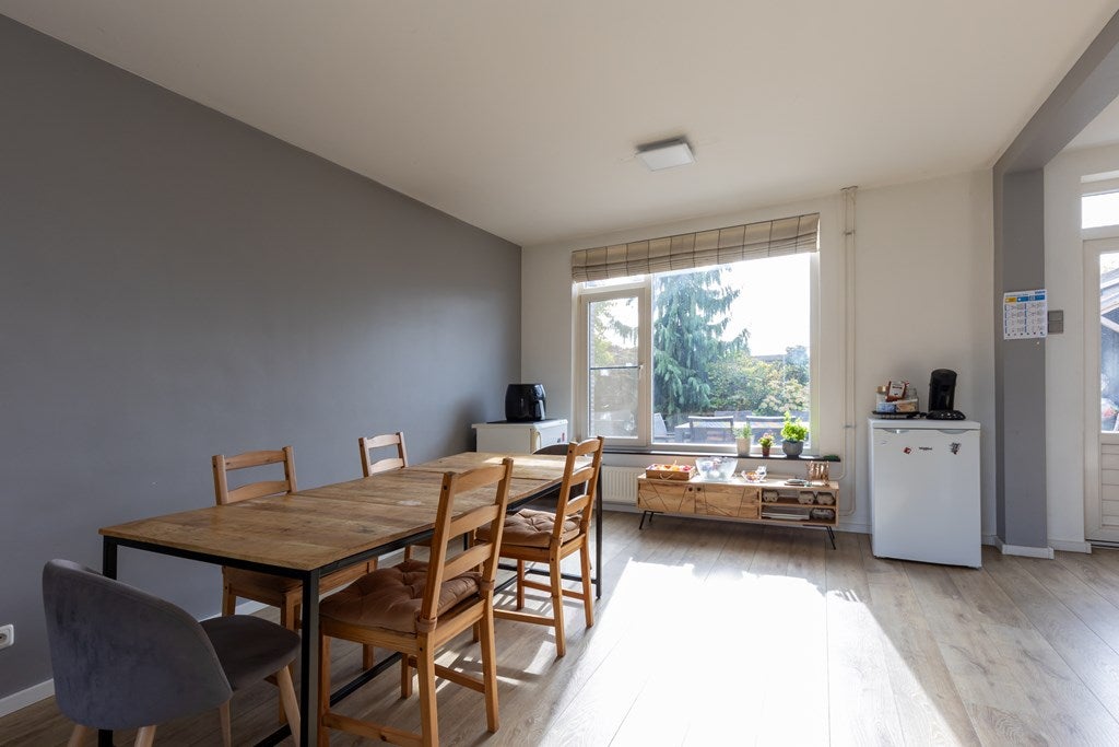 Hoekwoning te koop: Mgr. Feronstraat 1, Geleen
