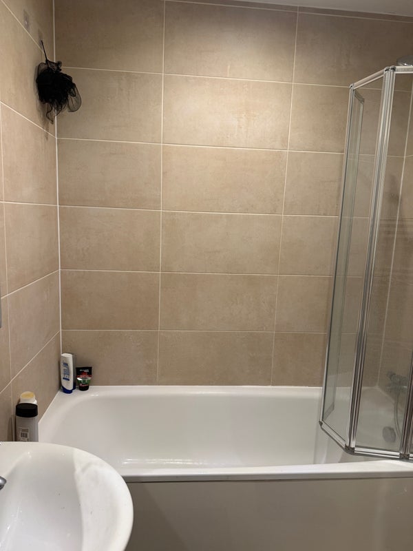 Room Thurston Road in Greater London