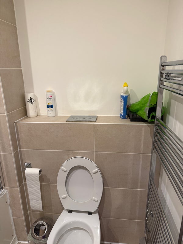Room Thurston Road in Greater London