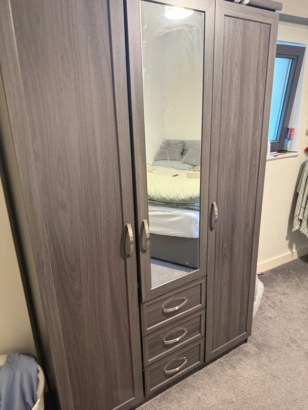 Room Thurston Road in Greater London