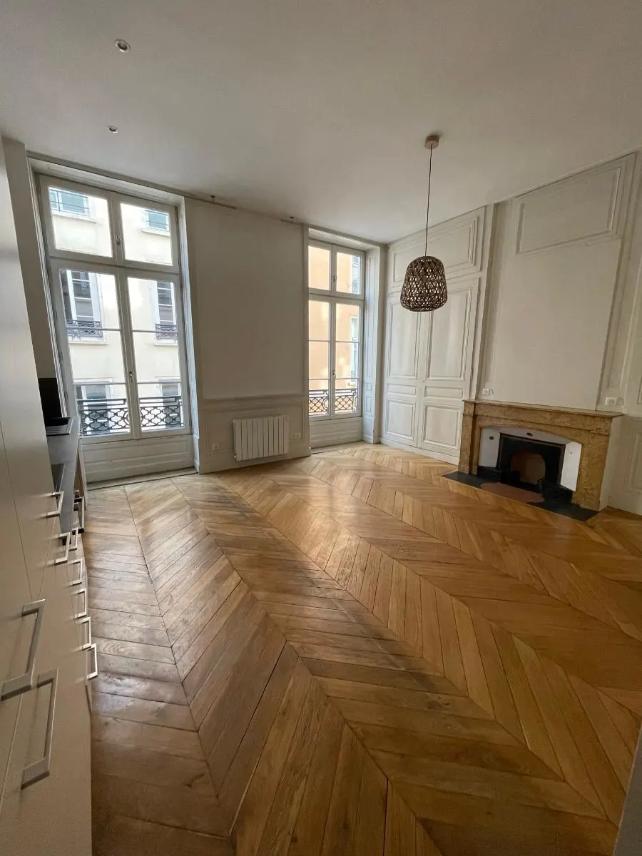 Flat Rue Gaspard André in Lyon