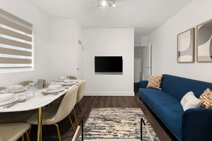 Flat Rainham Road in Greater London