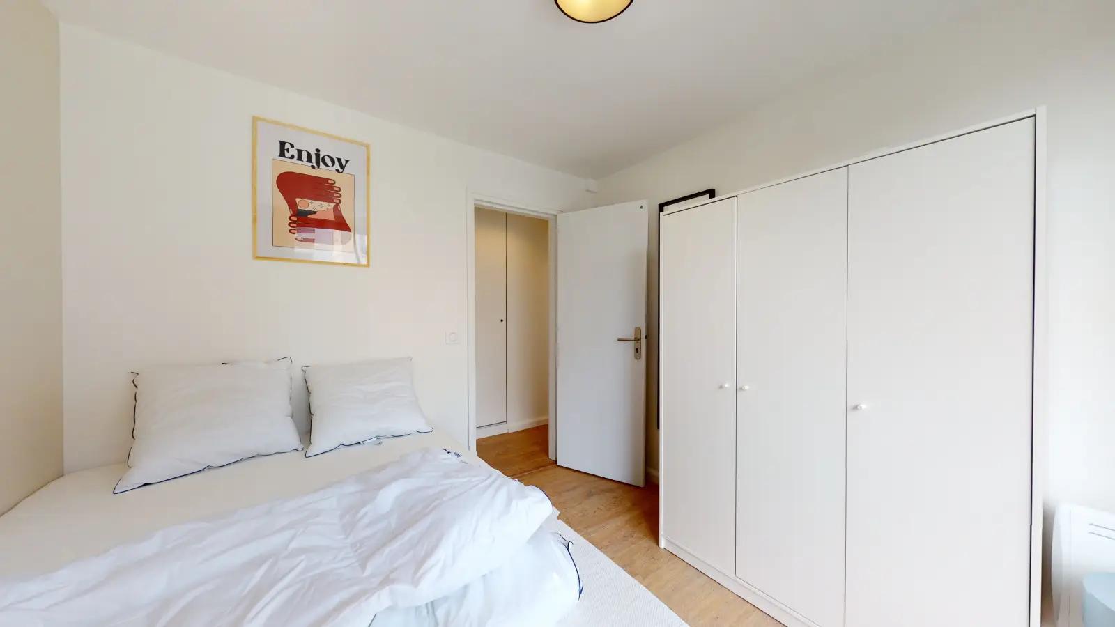 Chambre Avenue Charles de Gaulle à Bois-Colombes