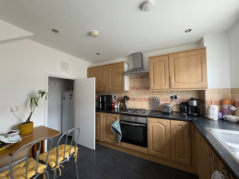 House Larch Close in Greater London