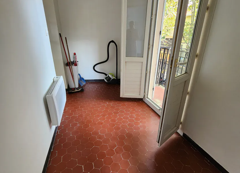 Flat Rue Fernand Sardou in Toulon