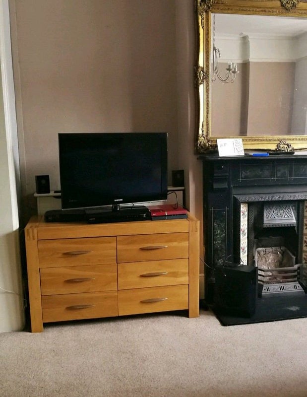 Room Heathwood Gardens in Greater London