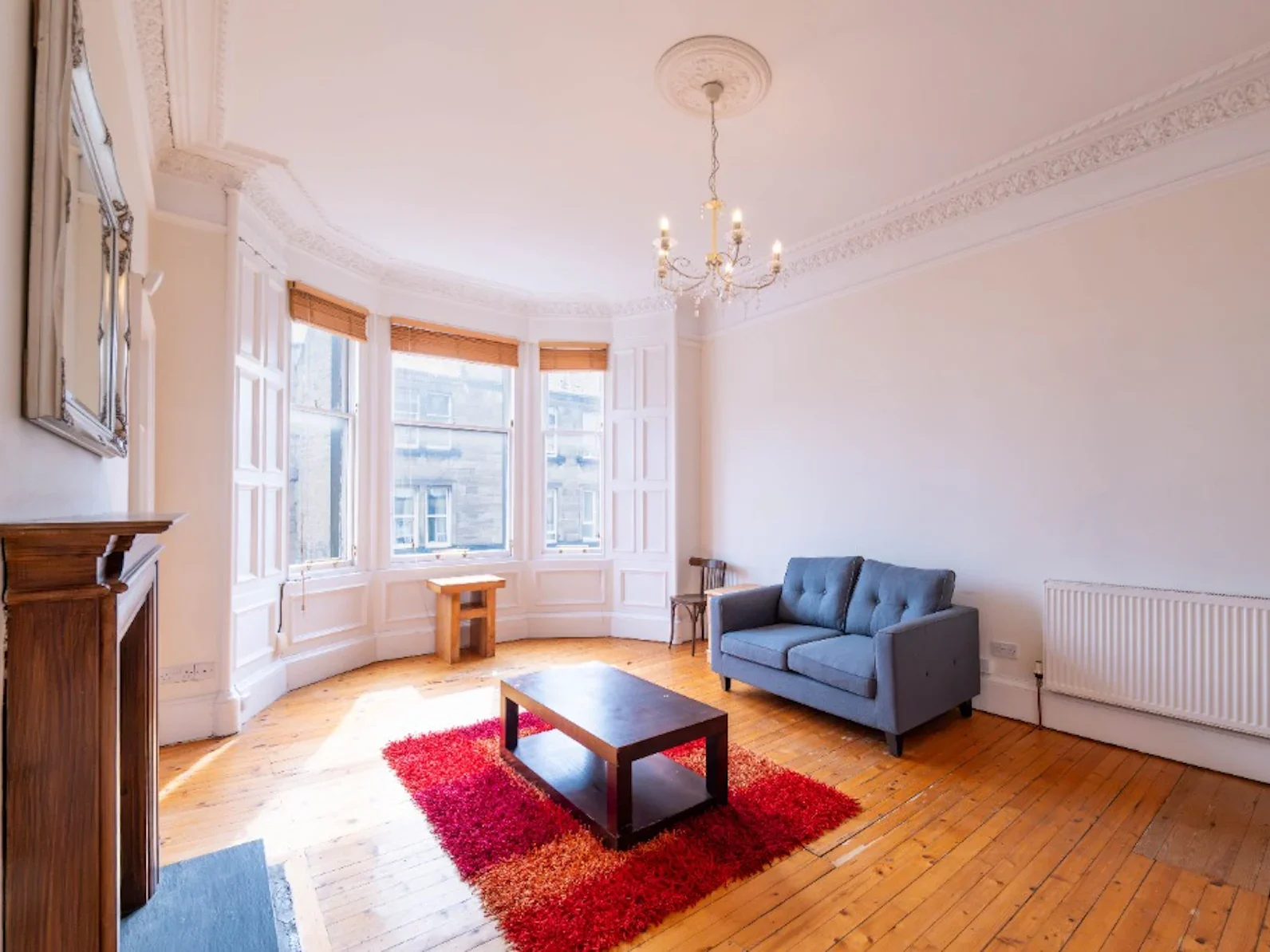Flat Morningside Road in City of Edinburgh