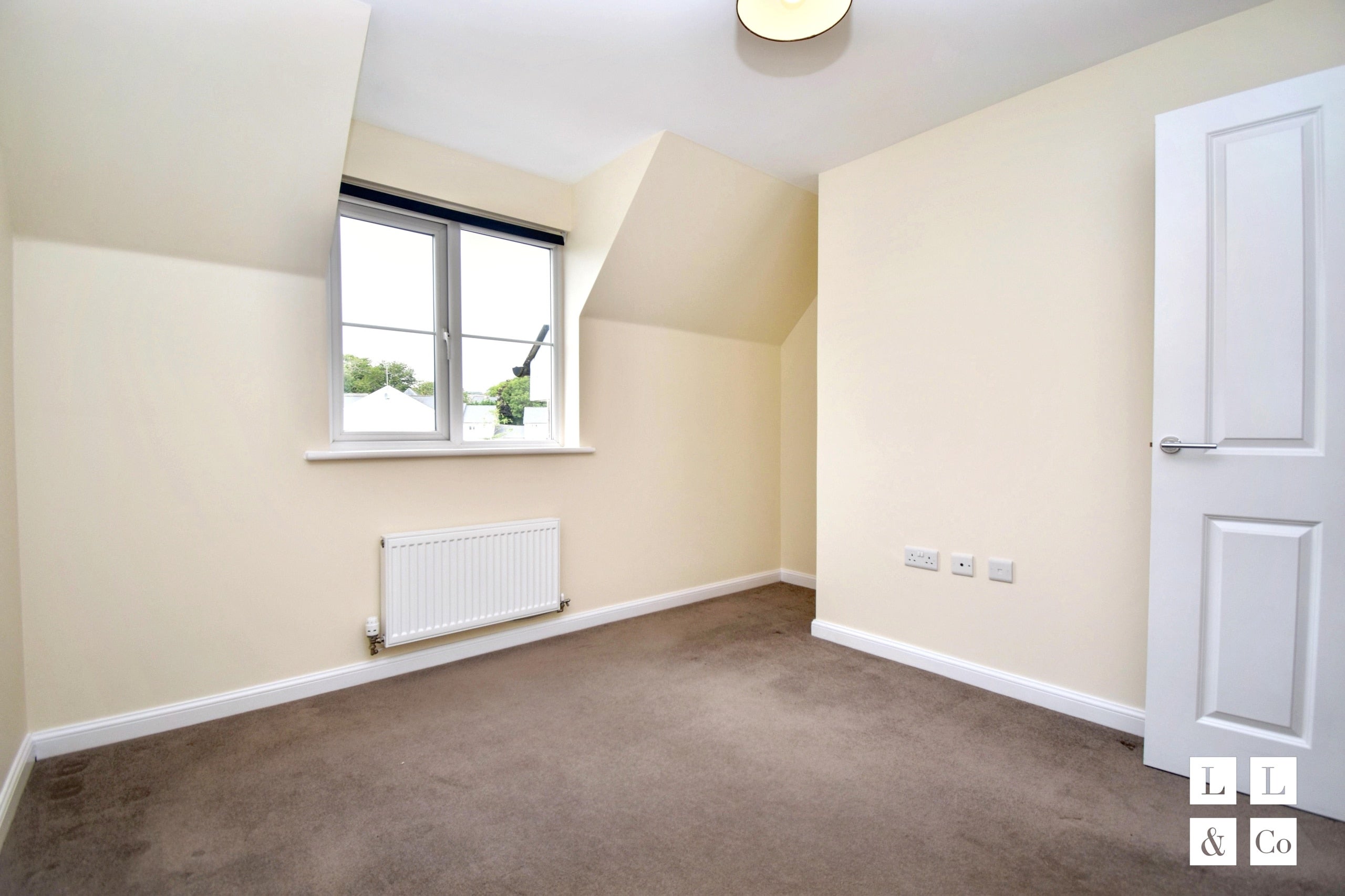 Flat Trelowen Drive in Penryn