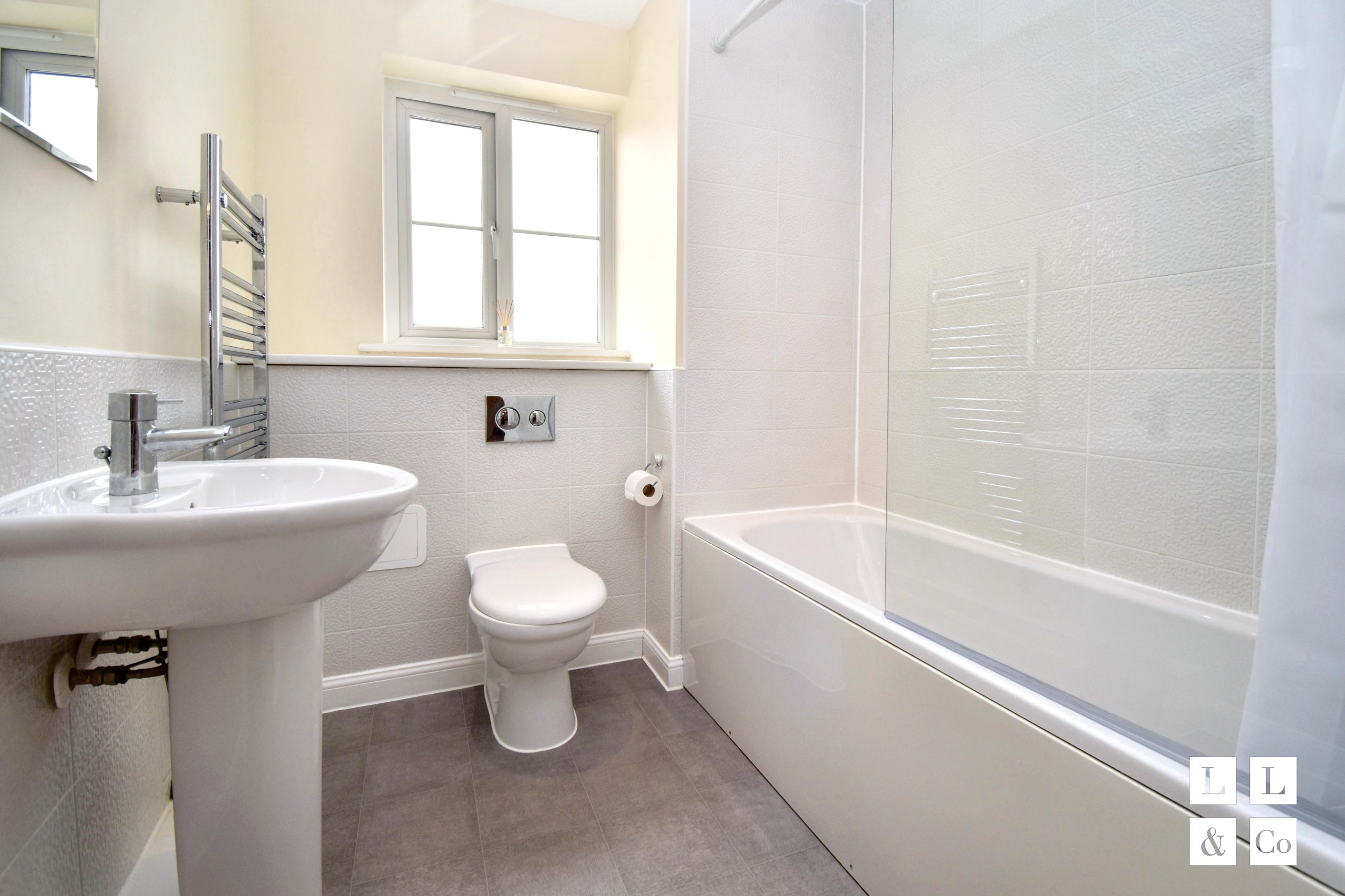 Flat Trelowen Drive in Penryn