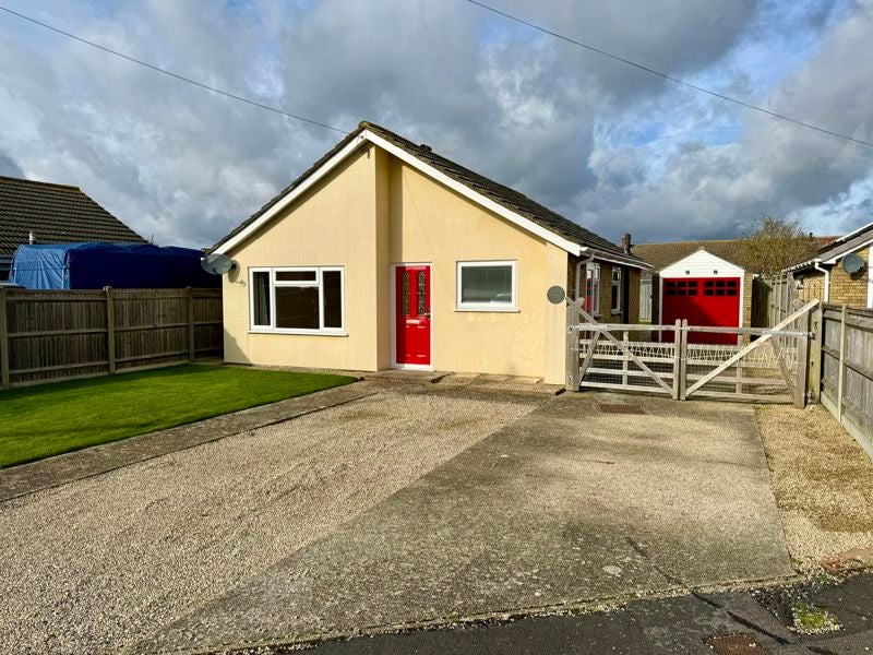 House Oakwood Road in Hayling Island