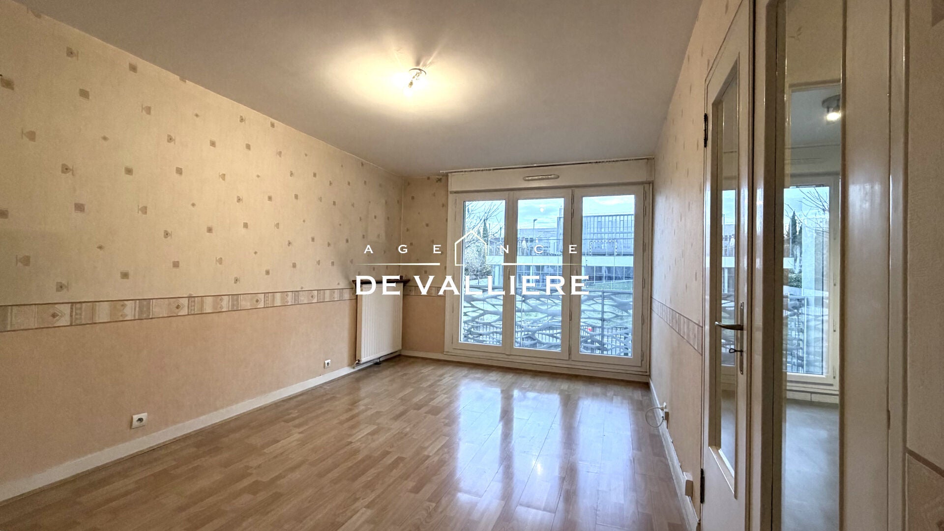 Flat Hameau de Bois Préau in Rueil-Malmaison