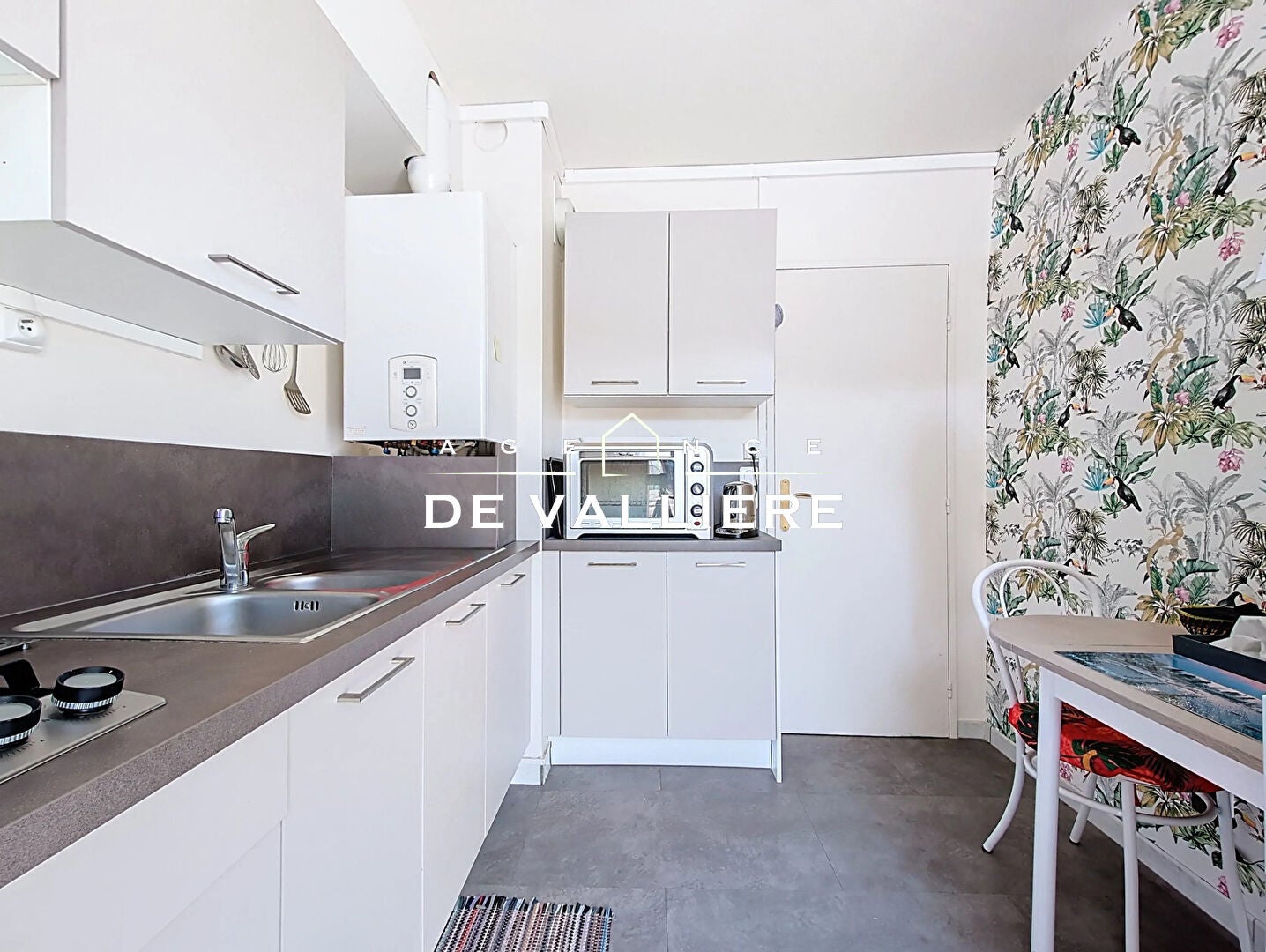 Flat Hameau de Bois Préau in Rueil-Malmaison