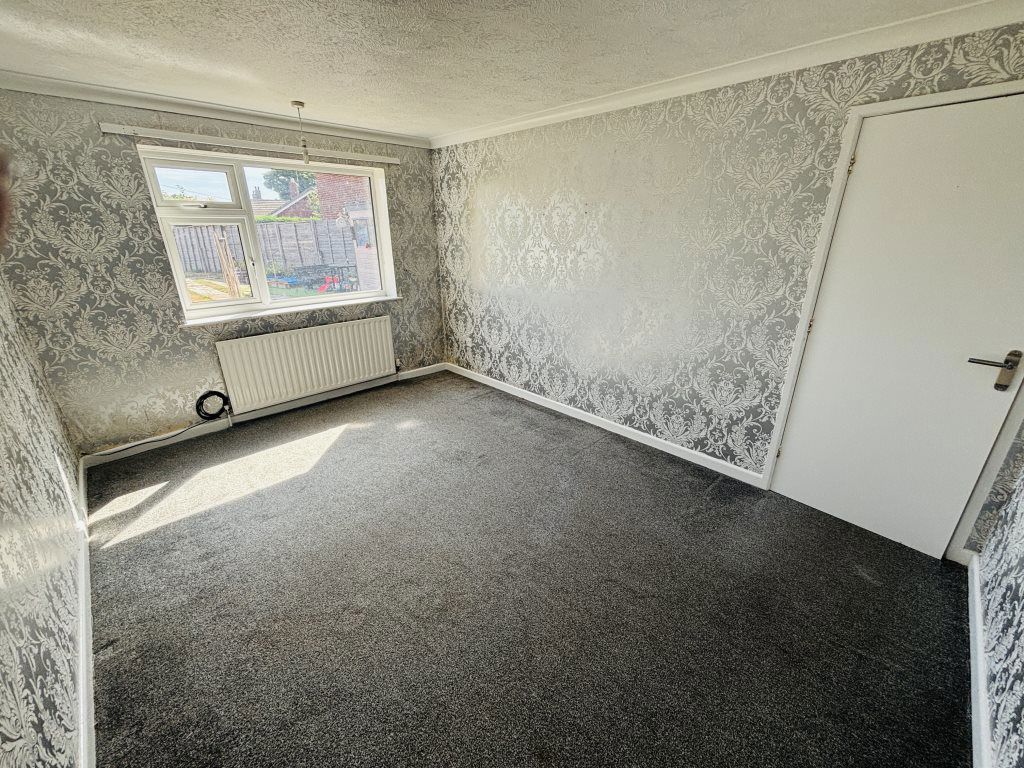 Flat Queens Road in East Lindsey