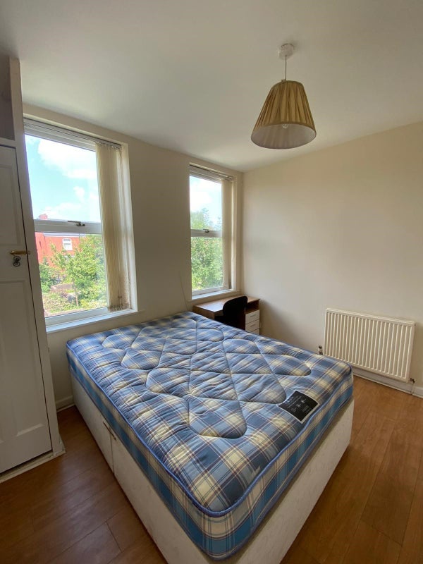 Flat Brailsford Road in Manchester