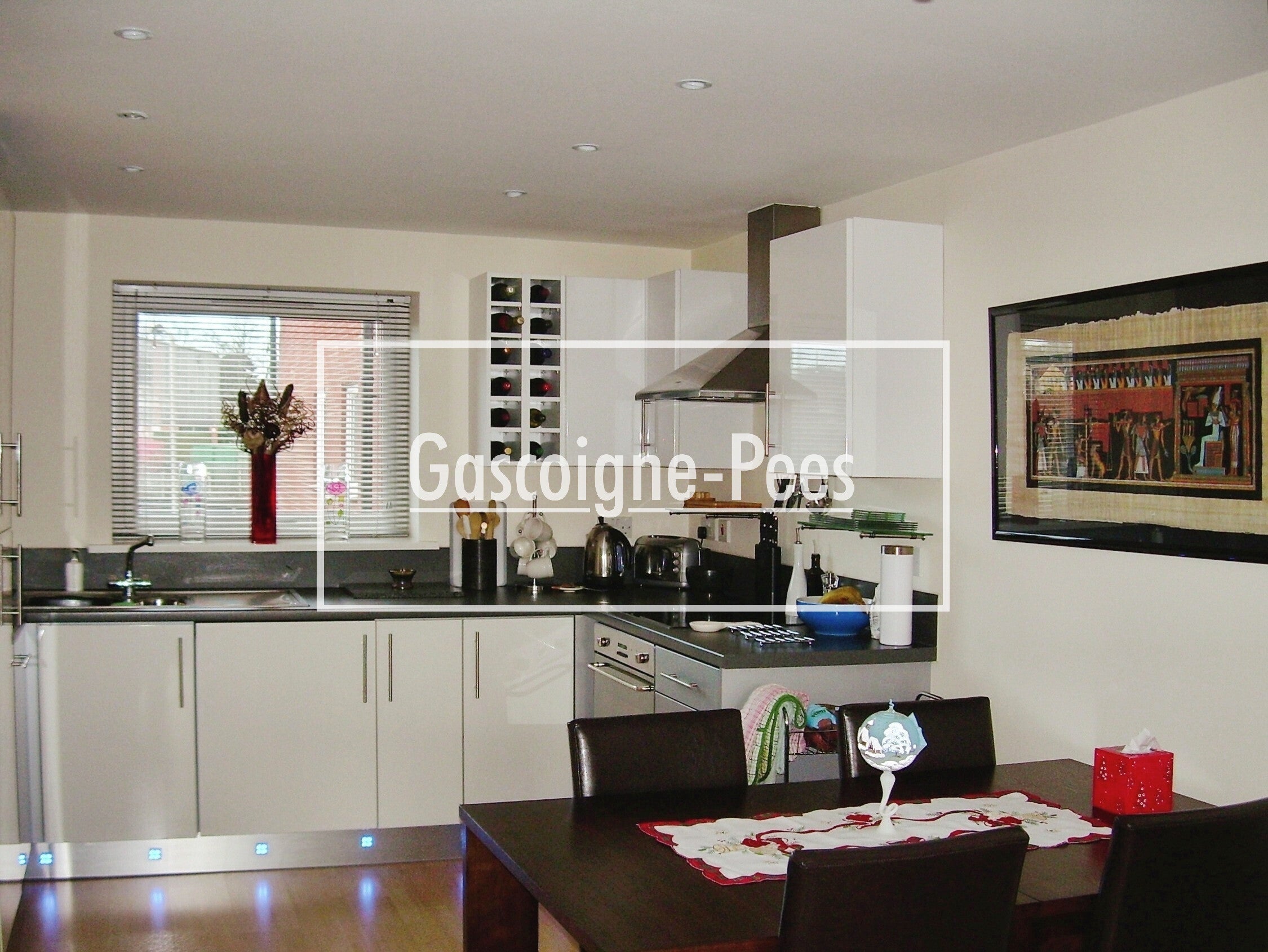 Flat Glebe Gardens in Basingstoke and Deane