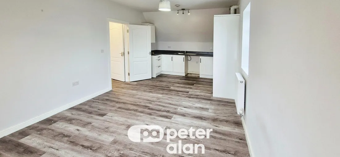 Flat Ffordd Coed Darcy in Llandarcy