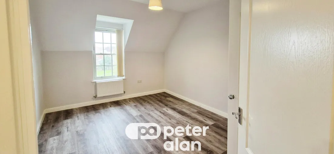 Flat Ffordd Coed Darcy in Llandarcy