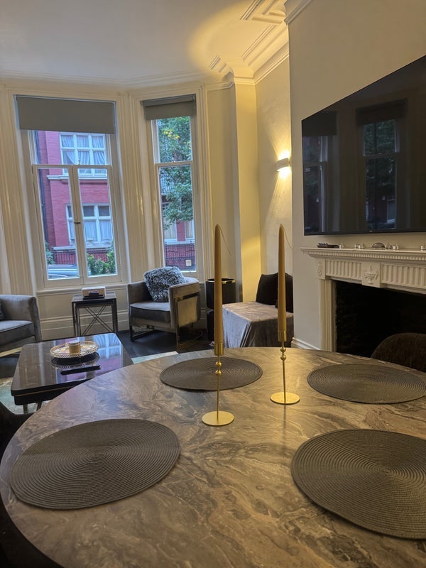 Room Transept Street in City of Westminster