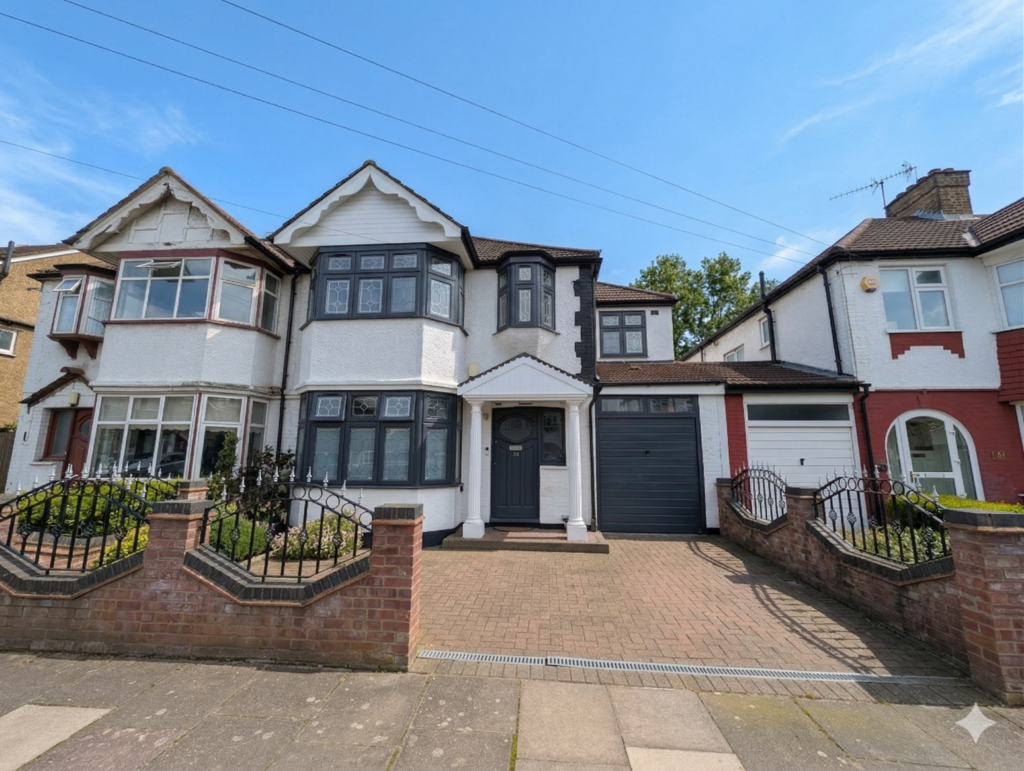 House Fleetwood Road in Greater London