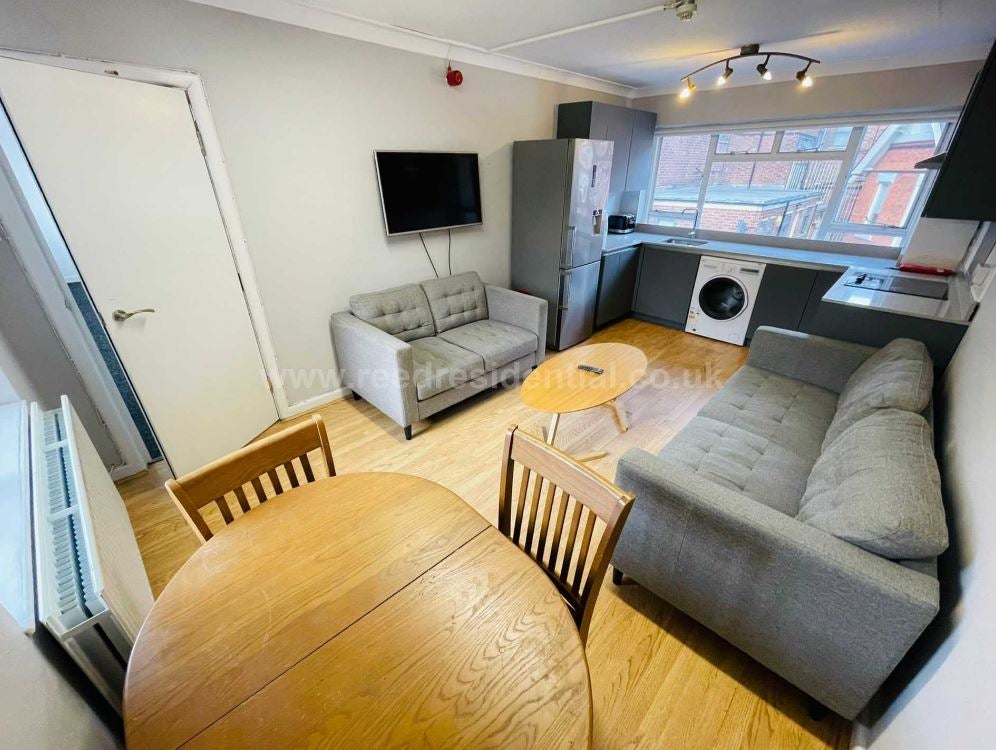 Room Arthur Avenue in Nottingham