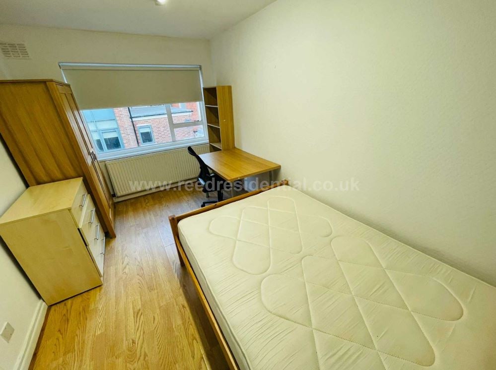Room Arthur Avenue in Nottingham