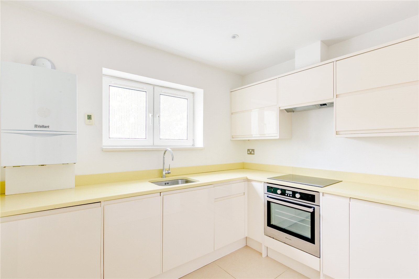 Flat Admiral Walk in City of Westminster