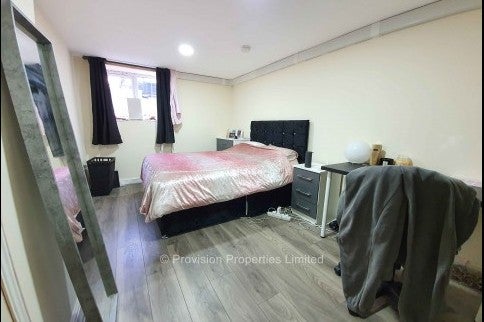 Flat Ash Grove in Leeds