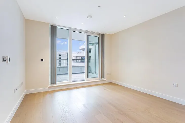 Flat New Mill Road in Greater London
