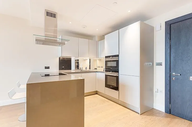 Flat New Mill Road in Greater London